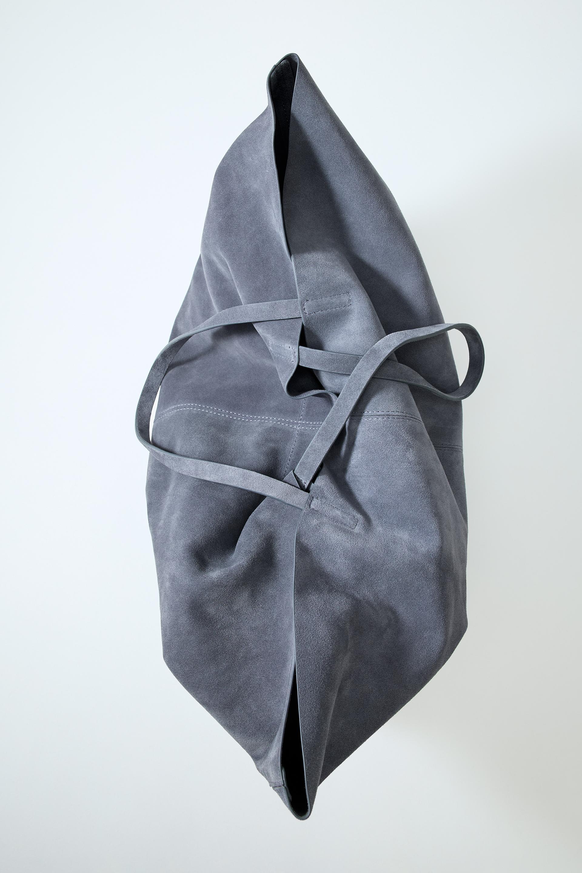 MAXI SPLIT LEATHER SHOPPER by ZARA