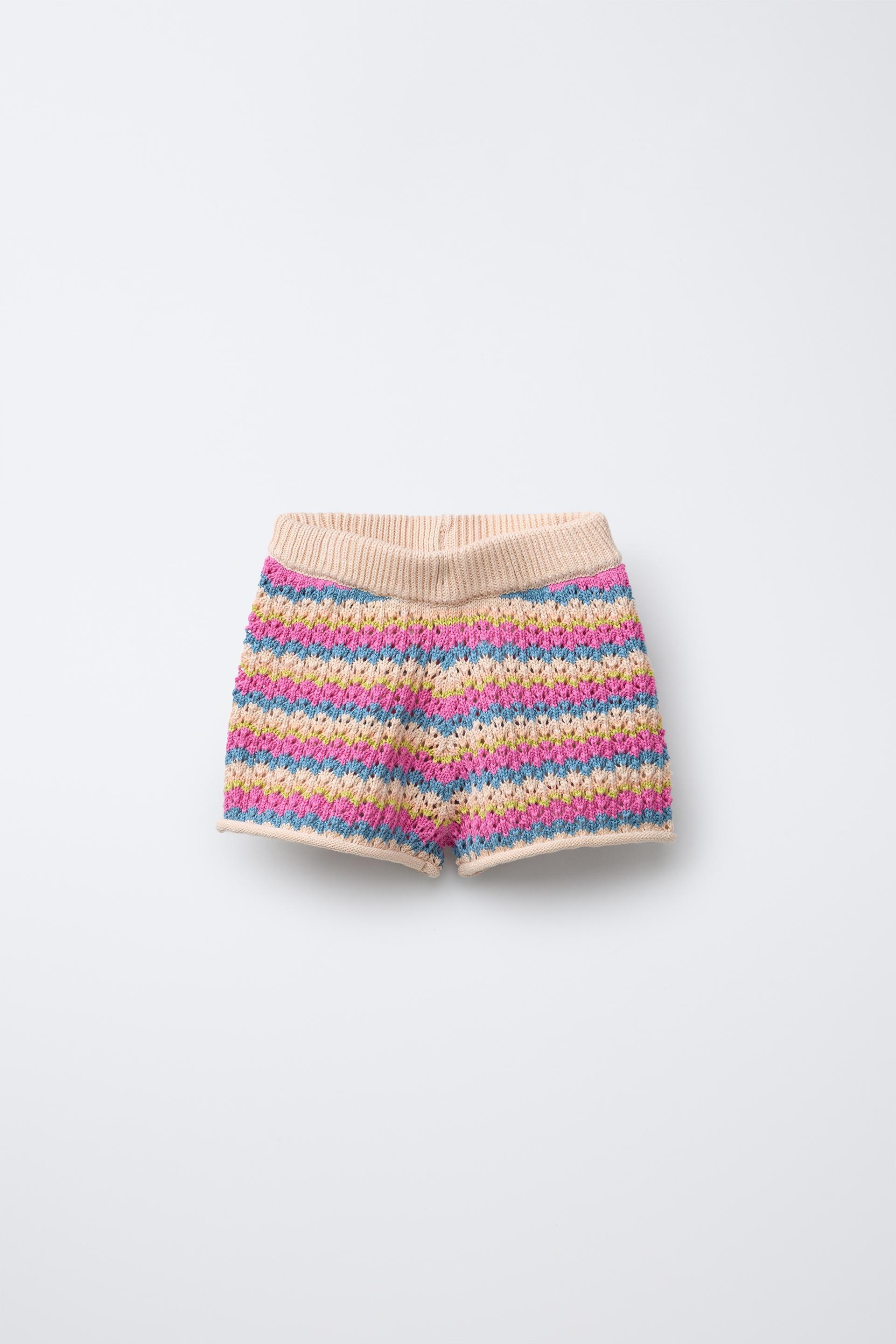 MULTICOLOR STRIPED KNIT SHORTS by ZARA