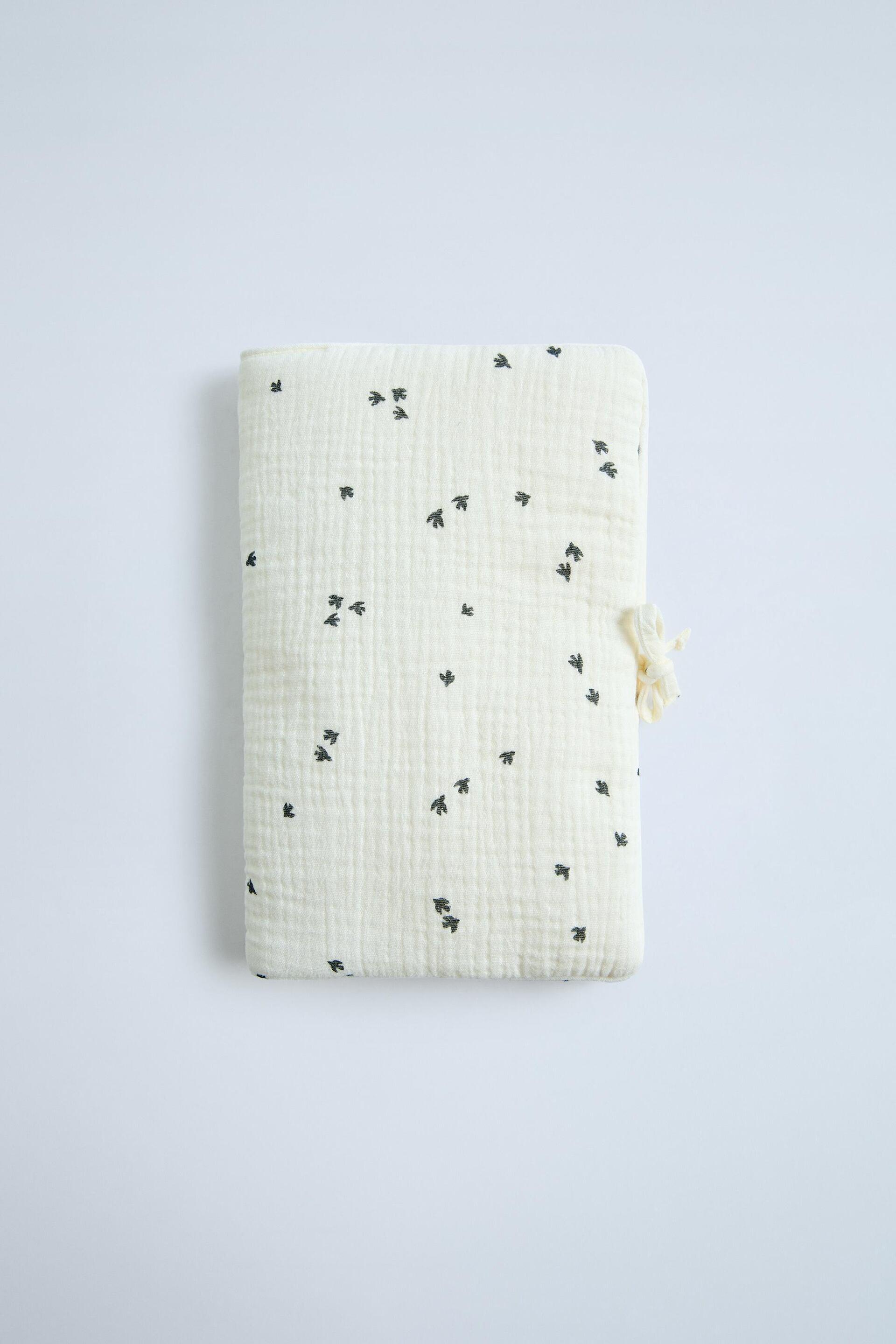 MUSLIN BIRD TOWEL HOLDER by ZARA