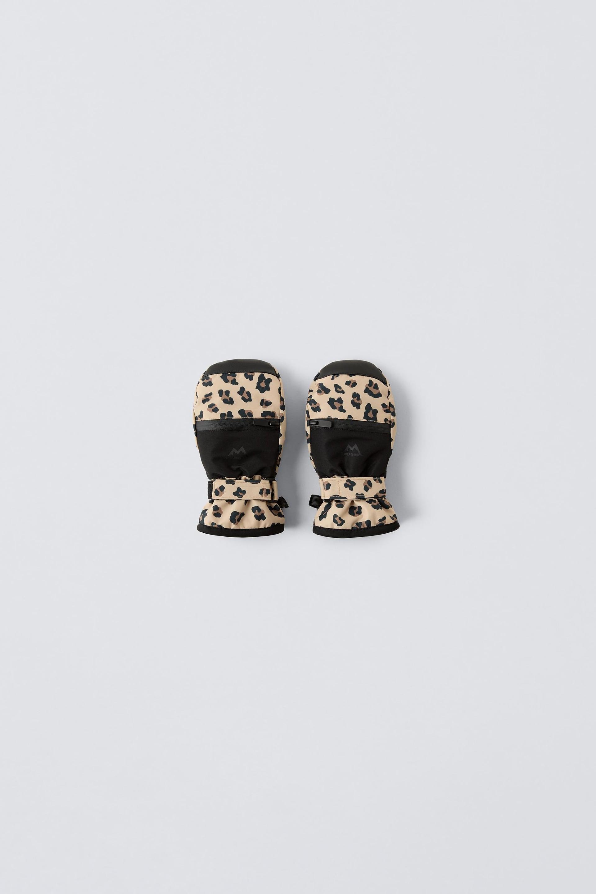 NON-SLIP ANIMAL PRINT MITTENS SKI COLLECTION by ZARA