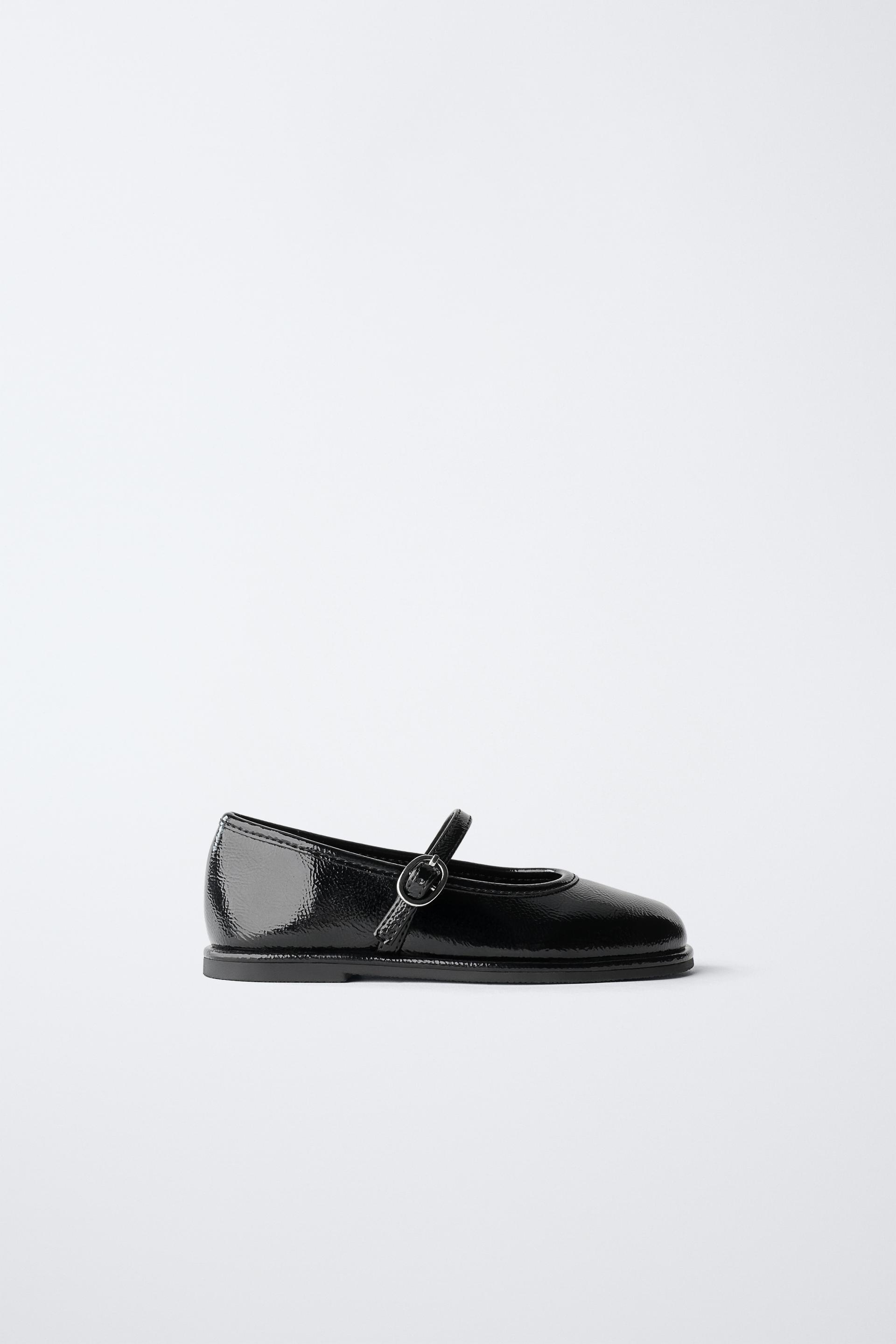 PATENT BALLET FLATS by ZARA
