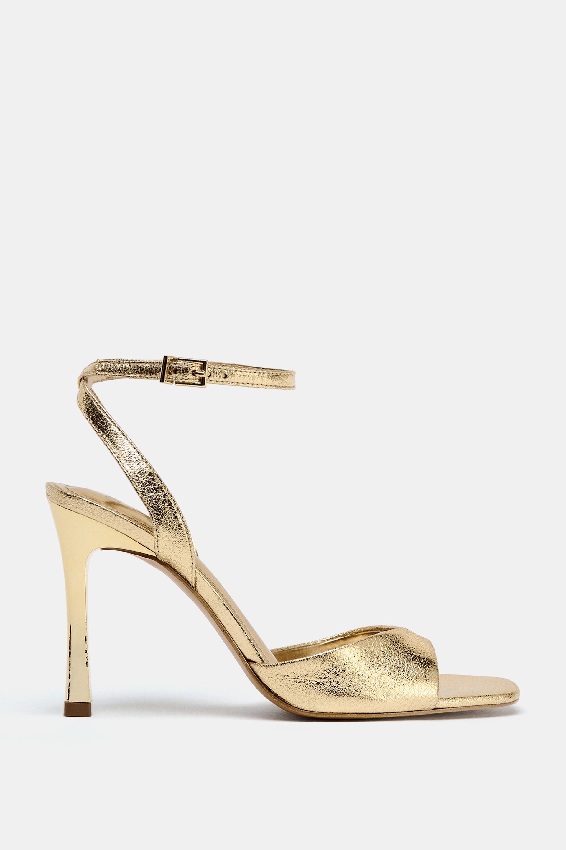PATENT EFFECT HEELED SANDALS by ZARA