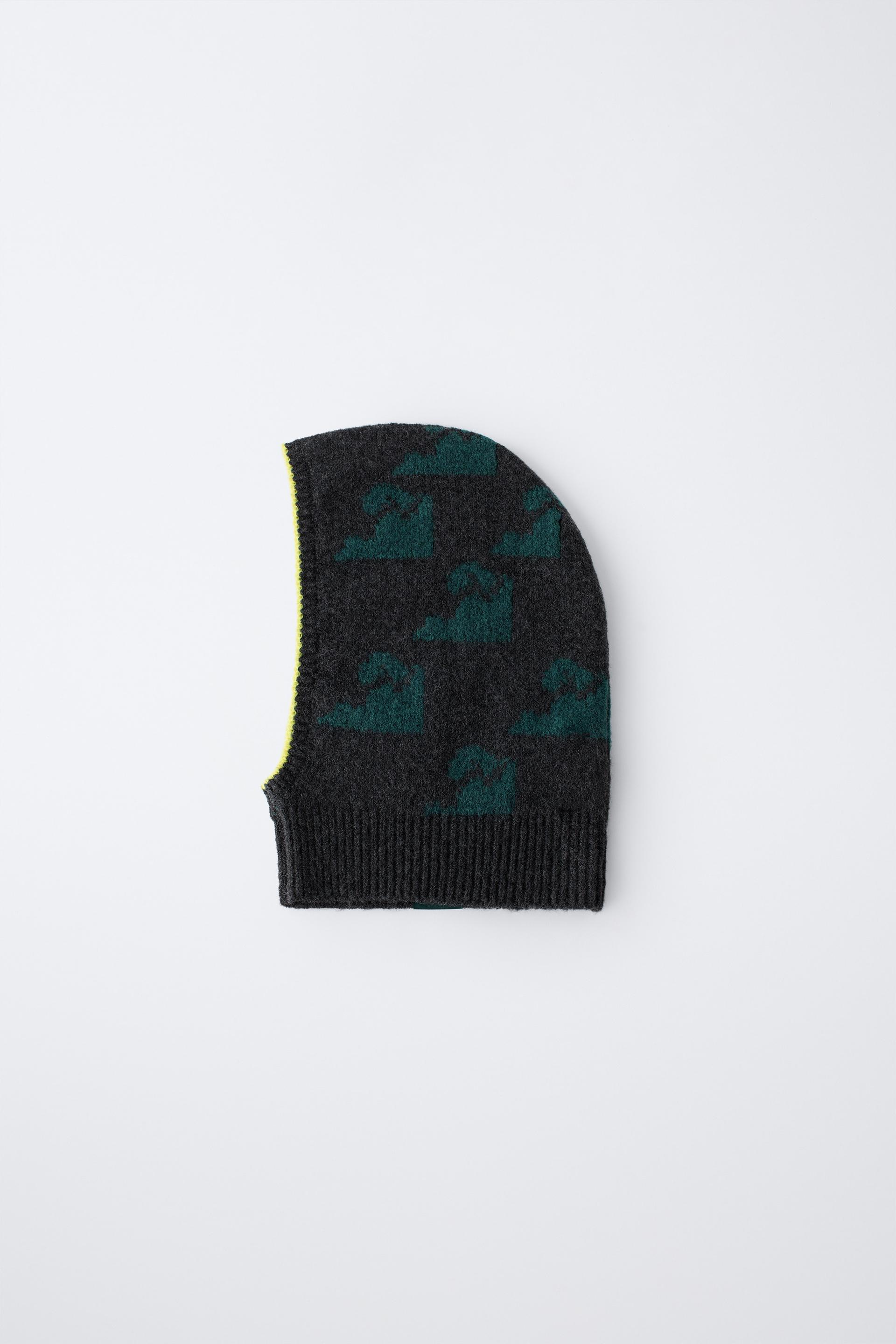 PRINTED KNIT BALACLAVA SKI COLLECTION by ZARA