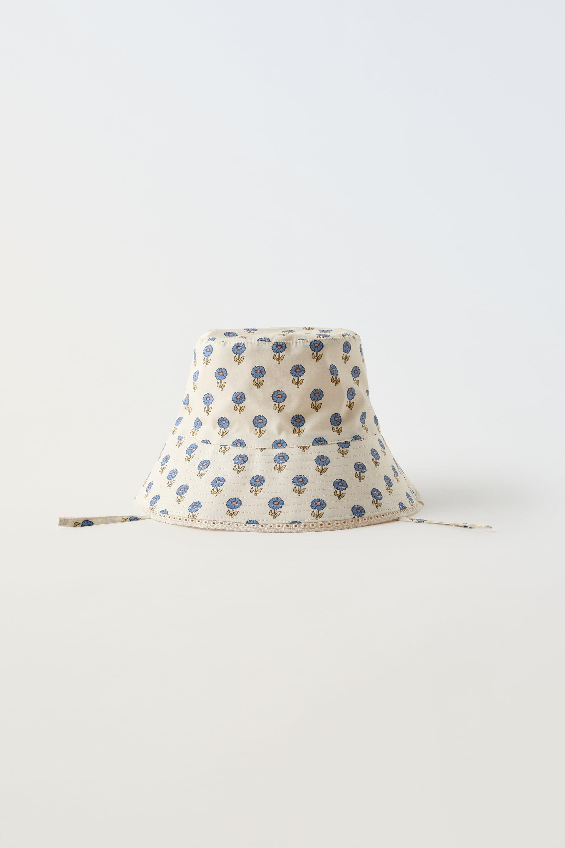 REVERSIBLE CHECKERED FLORAL BUCKET HAT by ZARA