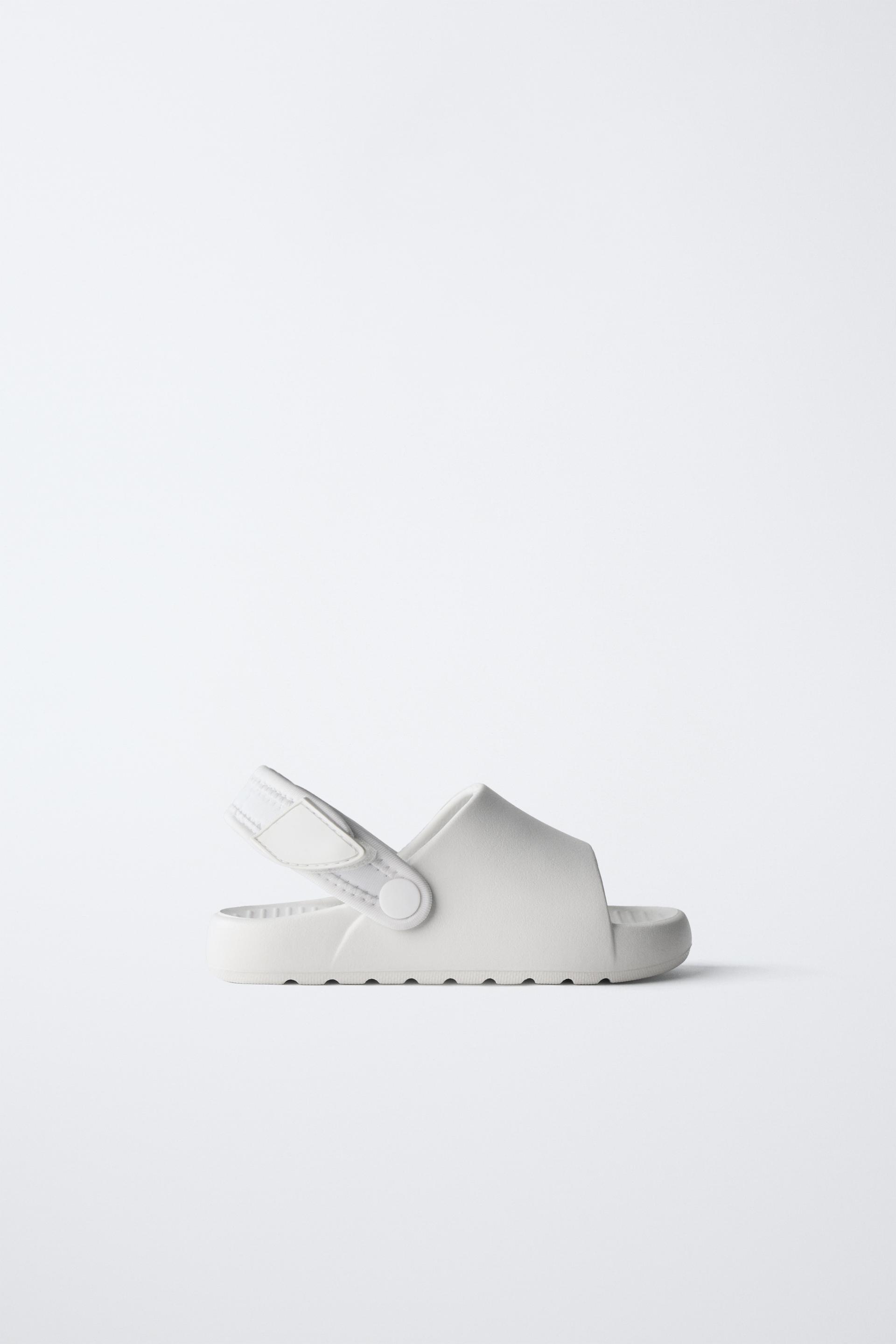 RUBBER SLINGBACK SANDALS by ZARA