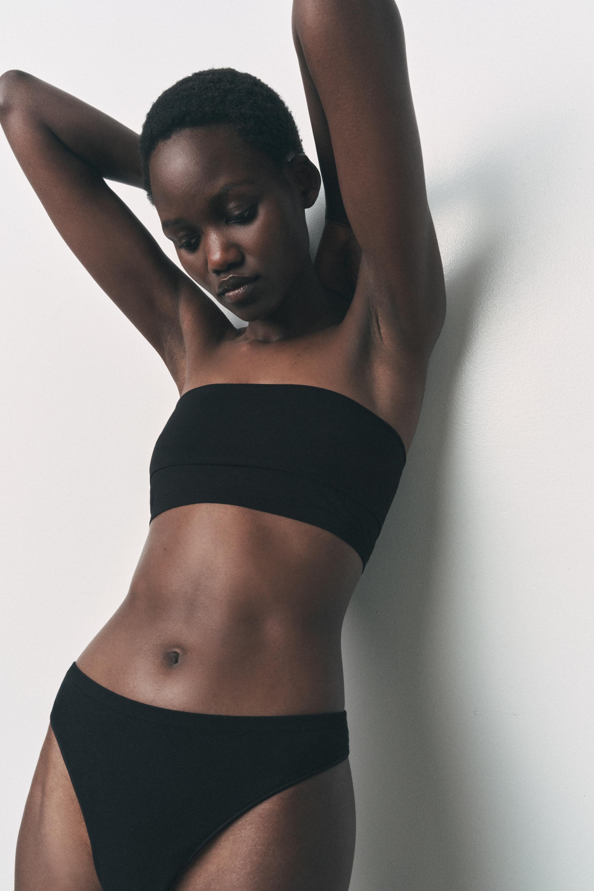 SEAMLESS THONG by ZARA