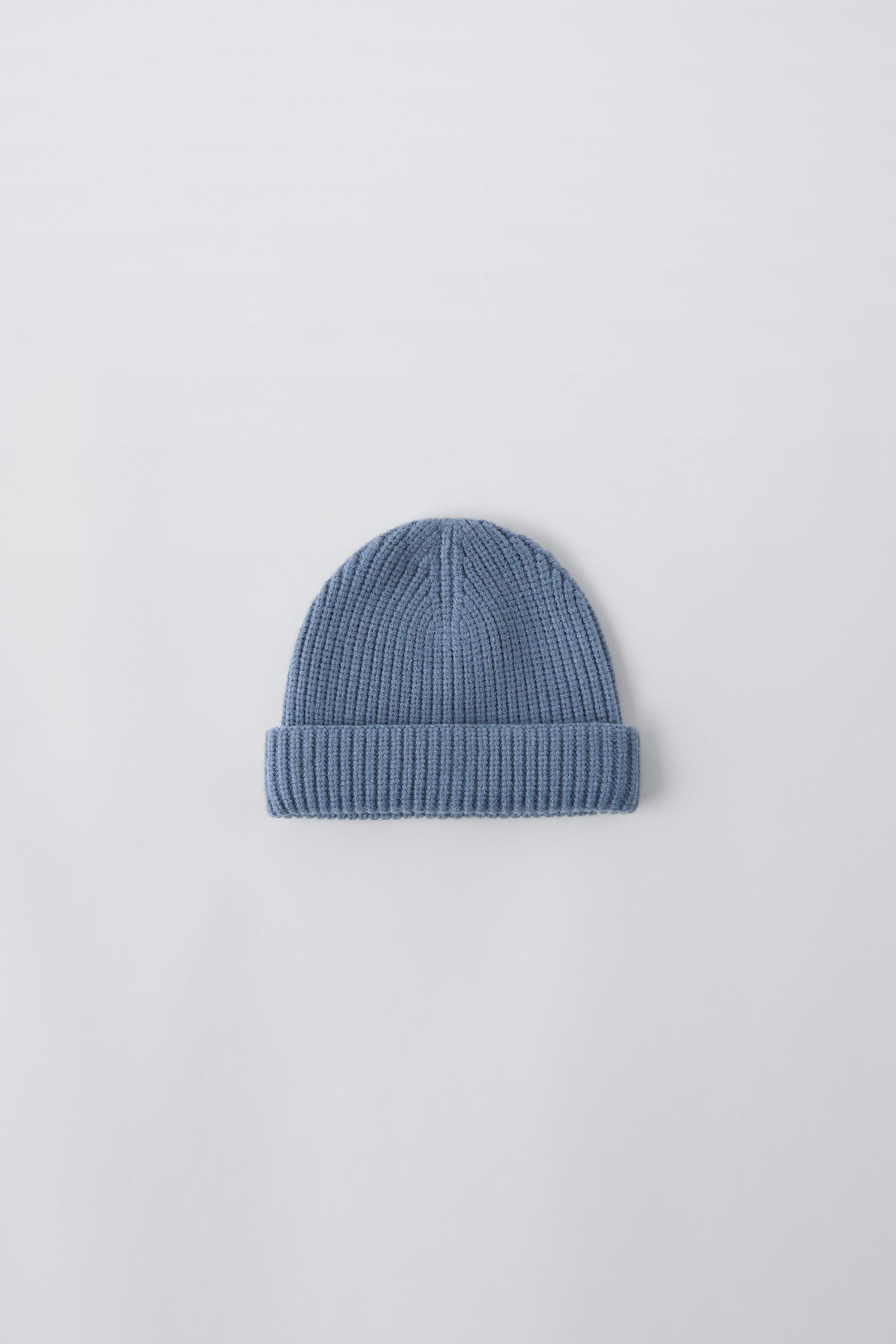 SHORT KNIT HAT by ZARA