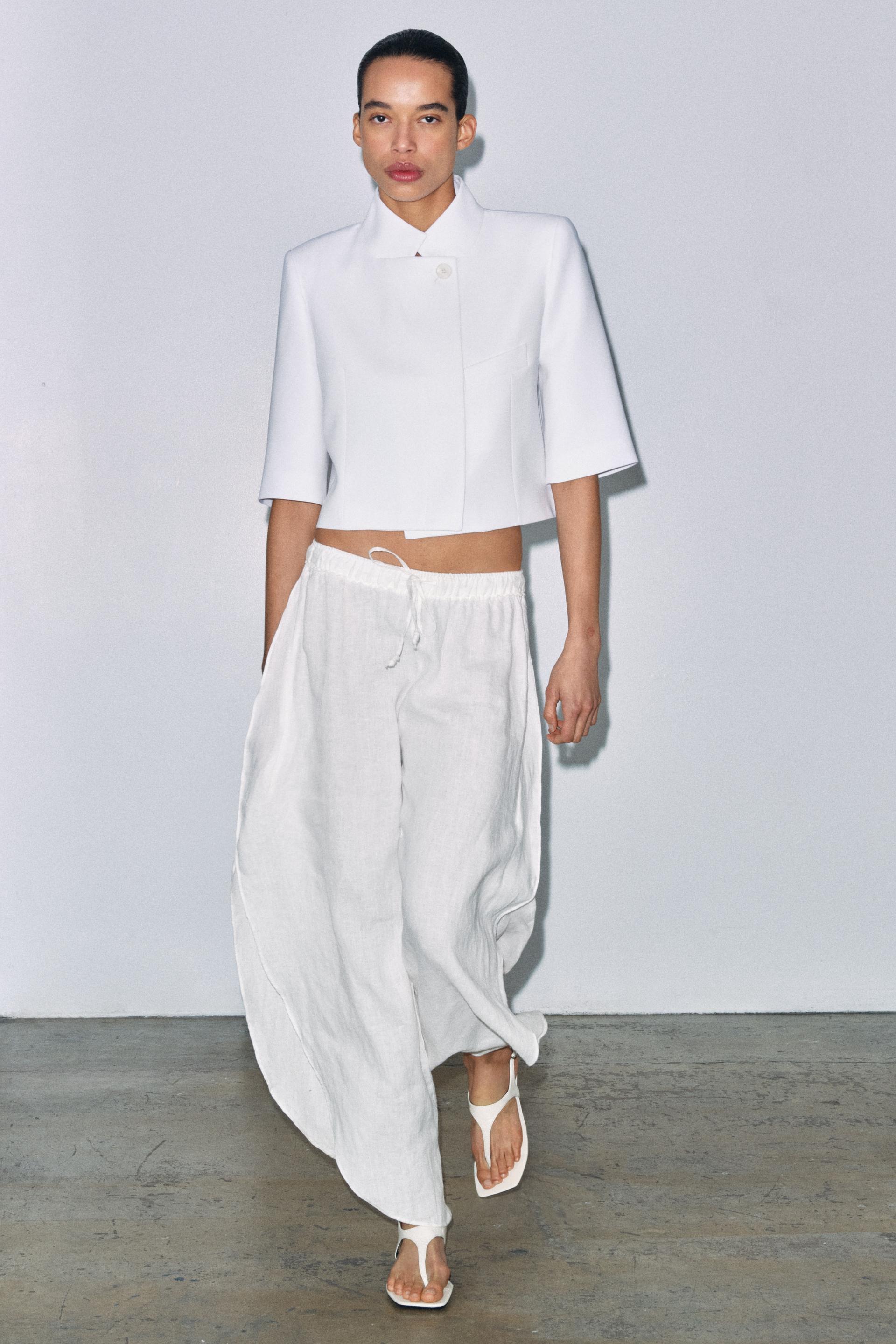 SHORT SLEEVE CROPPED BLAZER ZW COLLECTION by ZARA