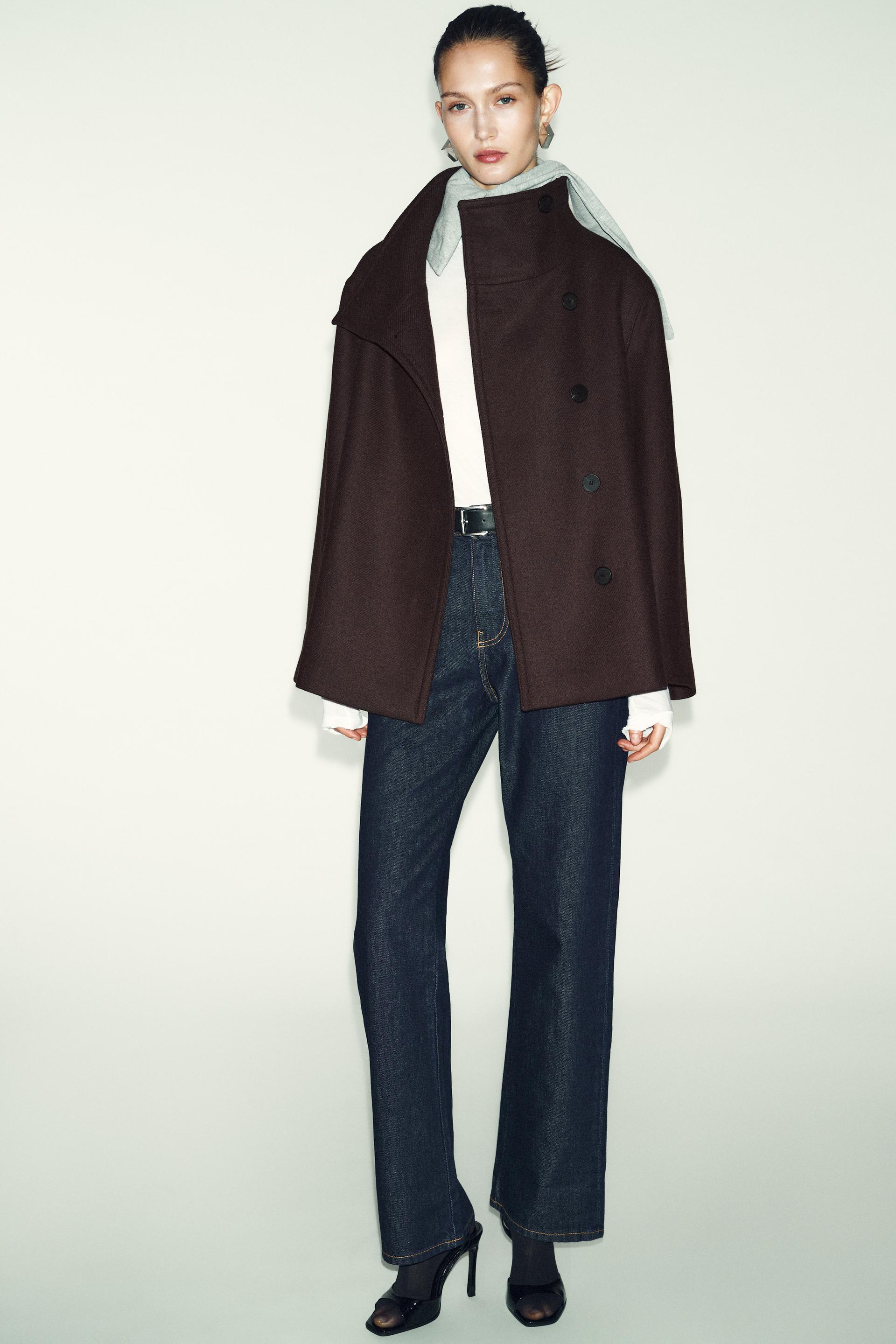 SHORT WOOL BLEND COAT WITH HIGH NECK by ZARA
