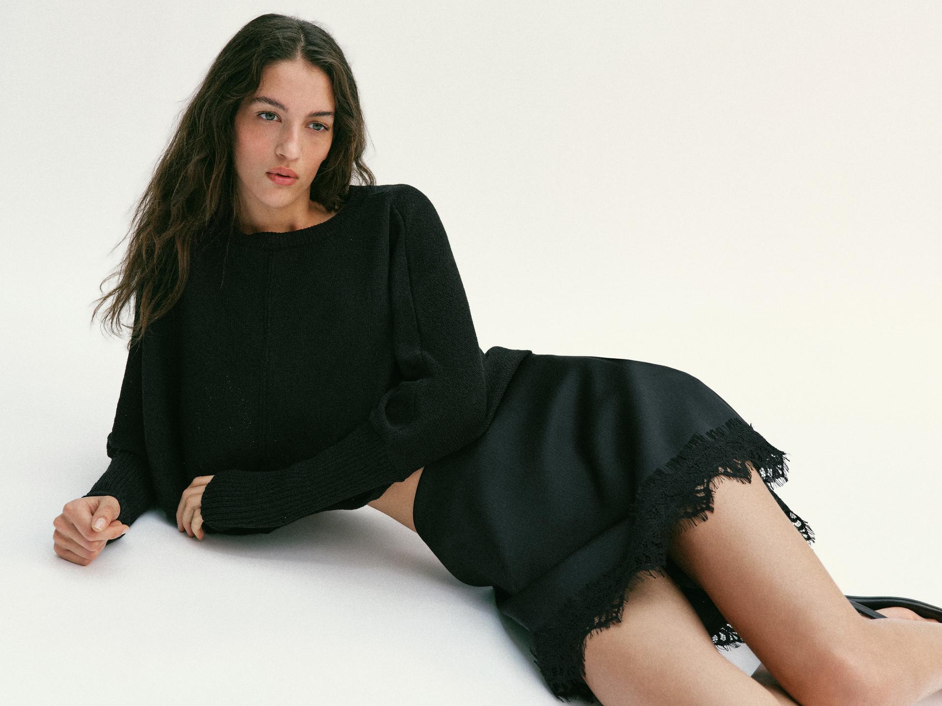 SKORT WITH LACE HEM by ZARA