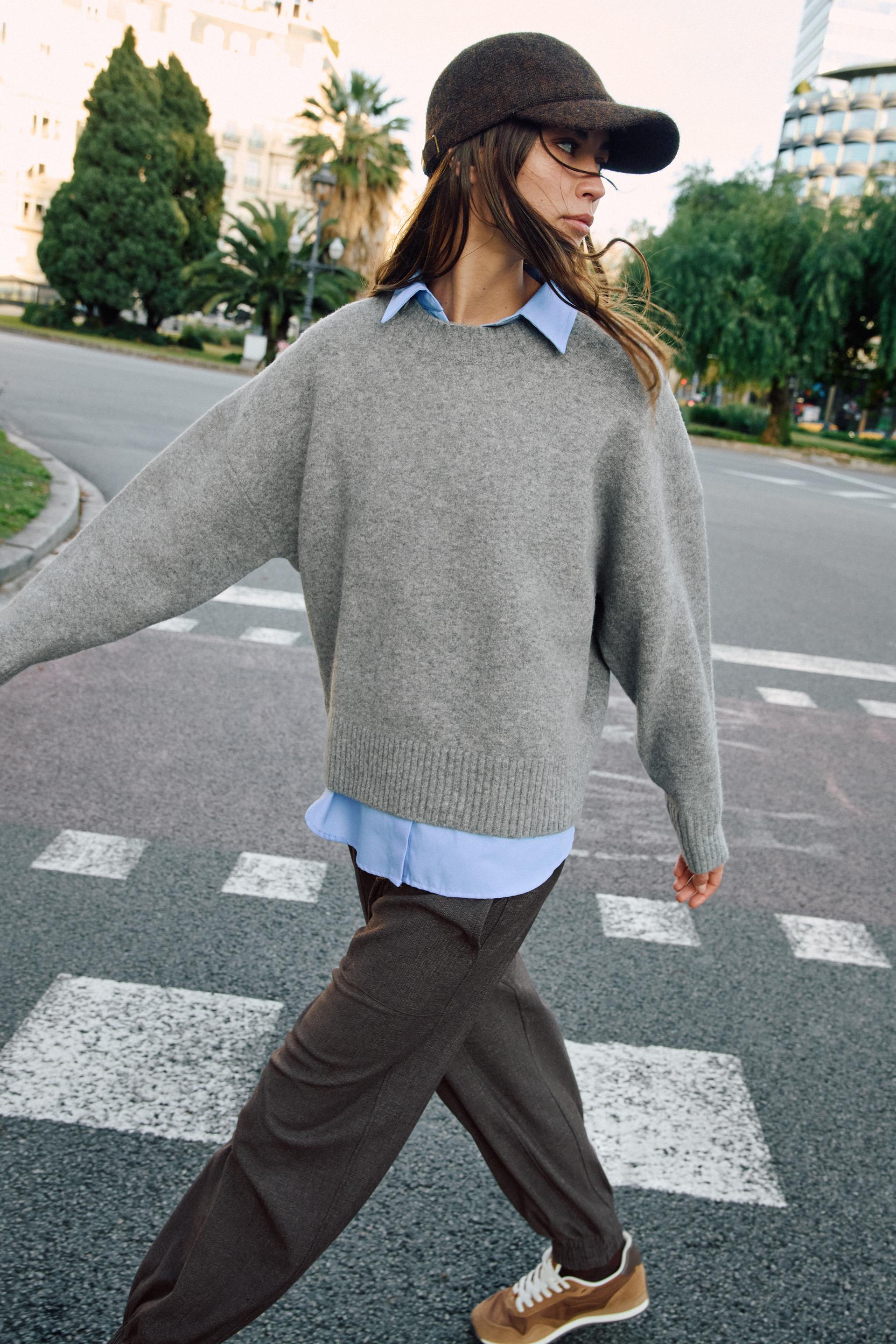 SOFT KNIT SWEATER by ZARA