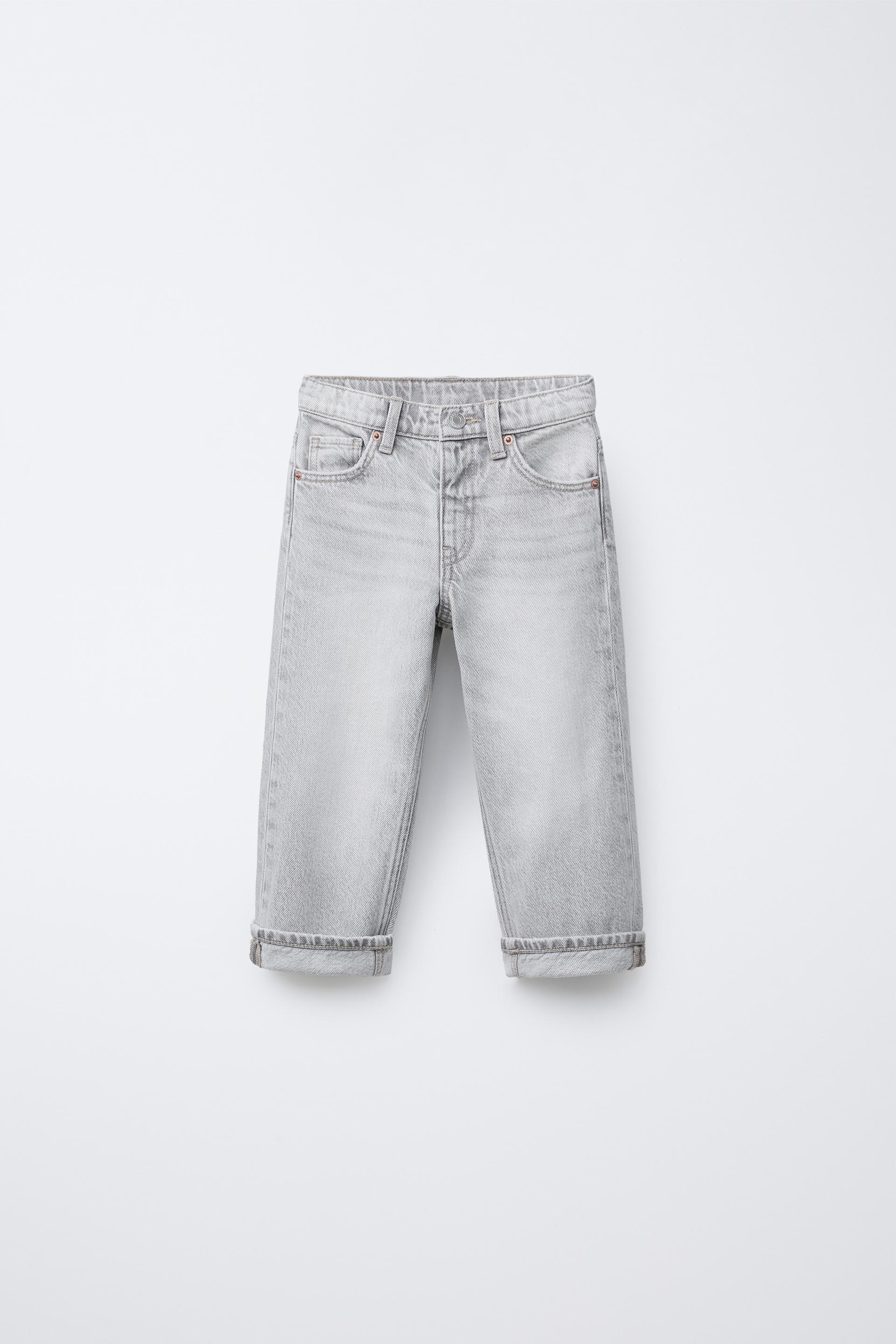 STRAIGHT FIT JEANS by ZARA