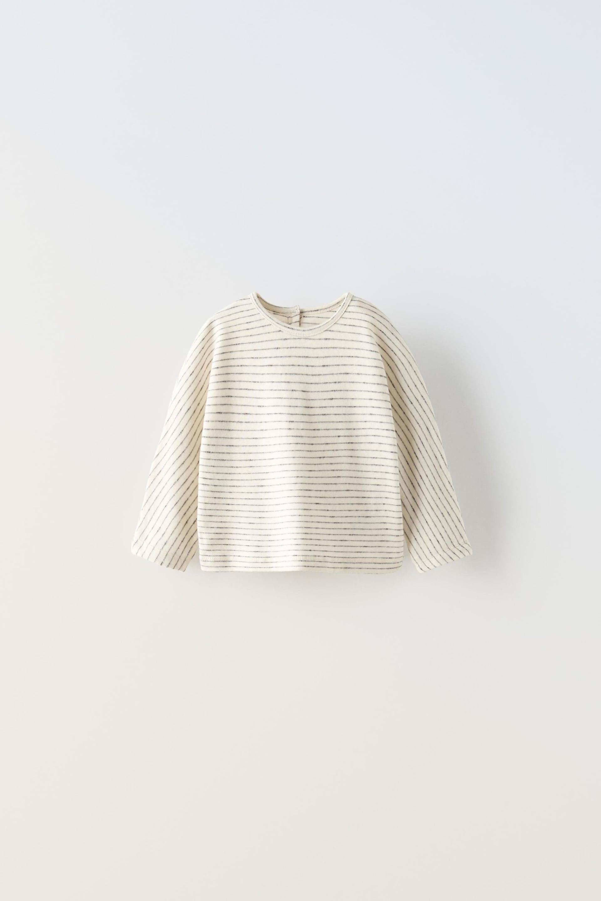 STRIPED BUTTONED TOP by ZARA