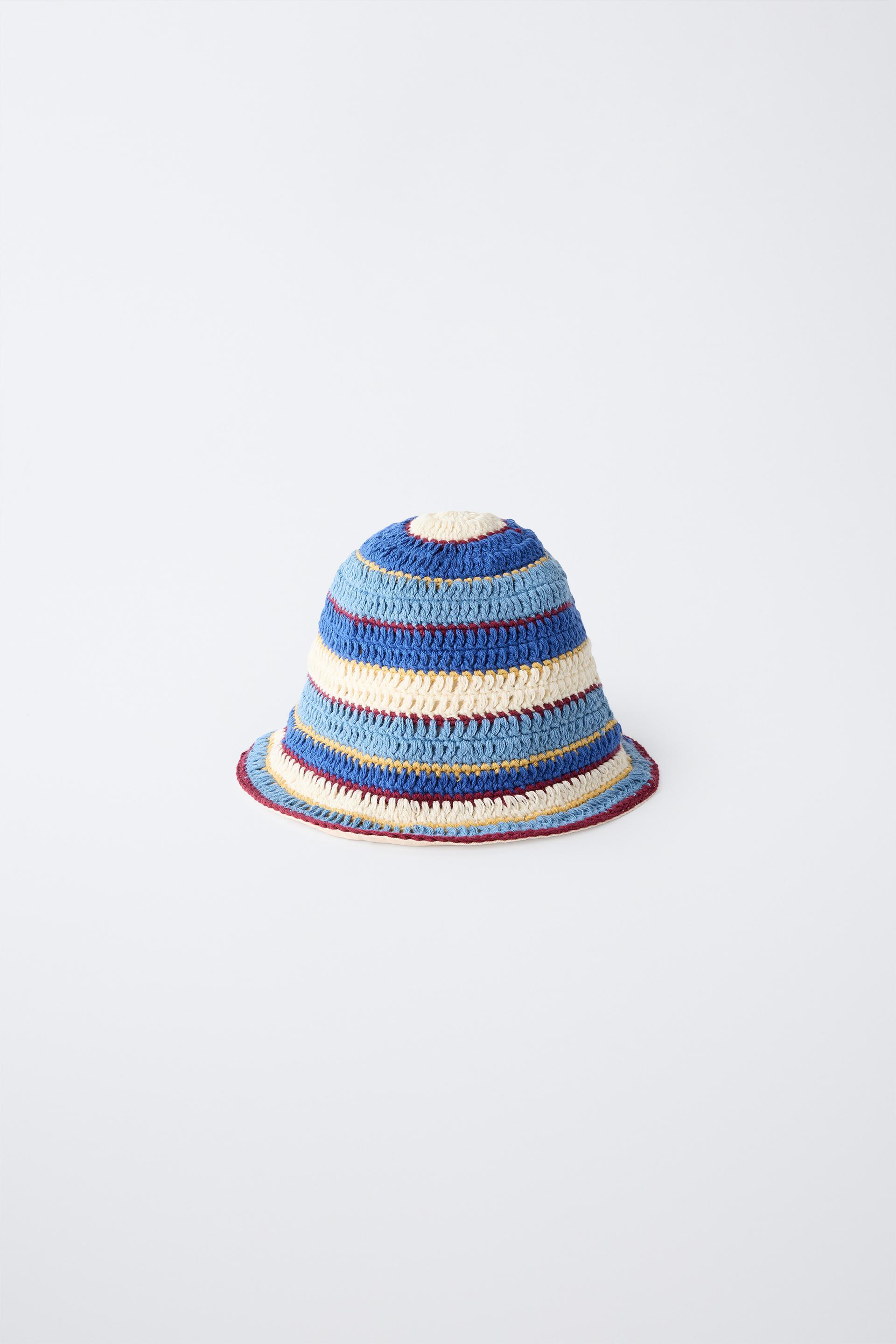 STRIPED CROCHET REVERSIBLE BUCKET HAT by ZARA