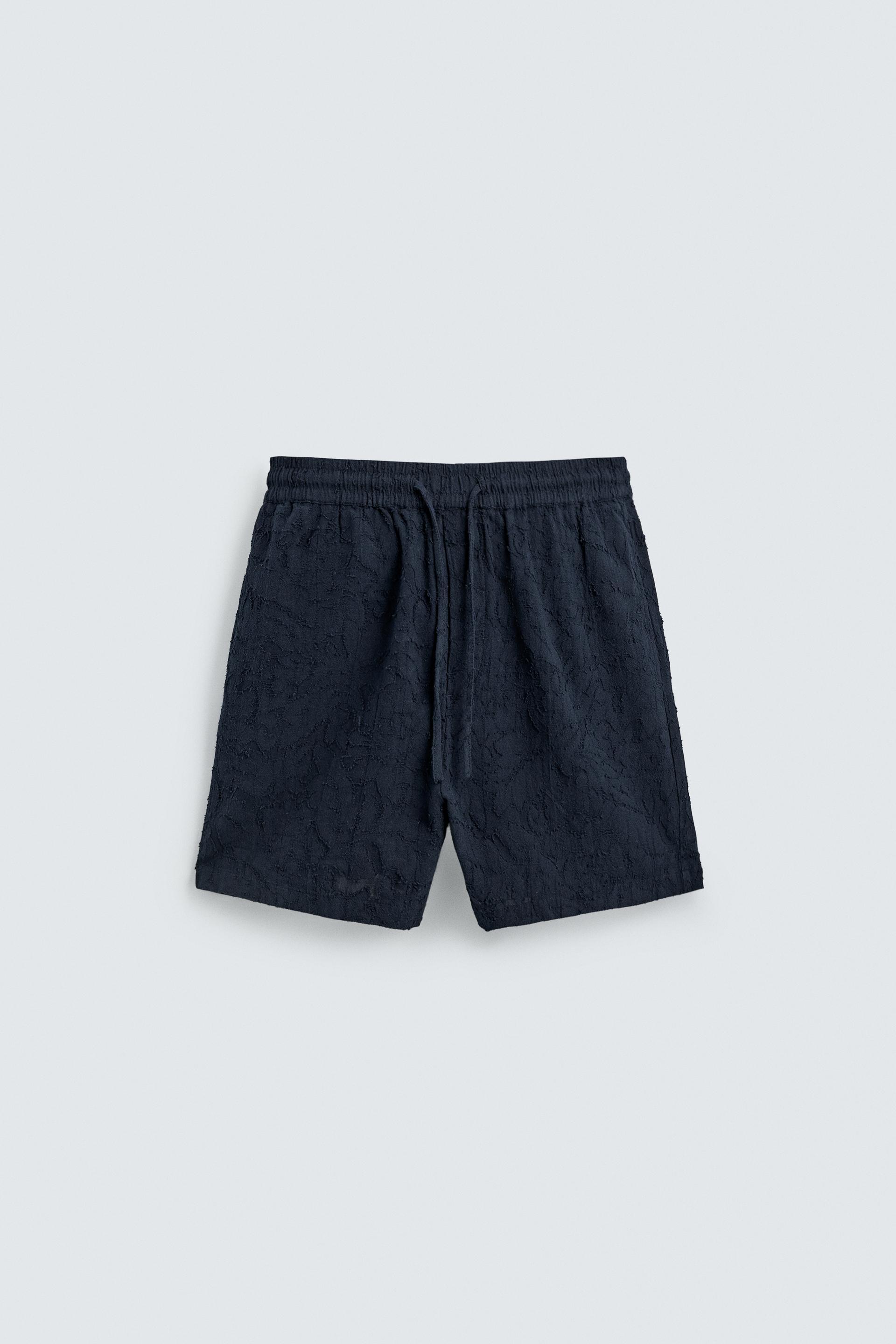 TEXTURED JACQUARD SHORTS by ZARA