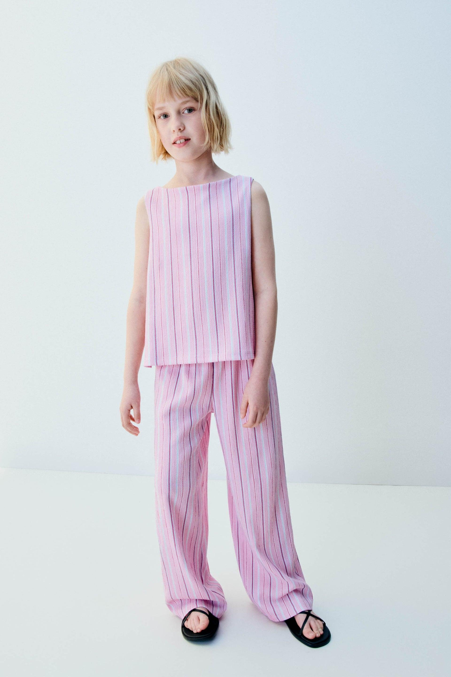 TEXTURED STRIPED TOP AND PANTS SET by ZARA