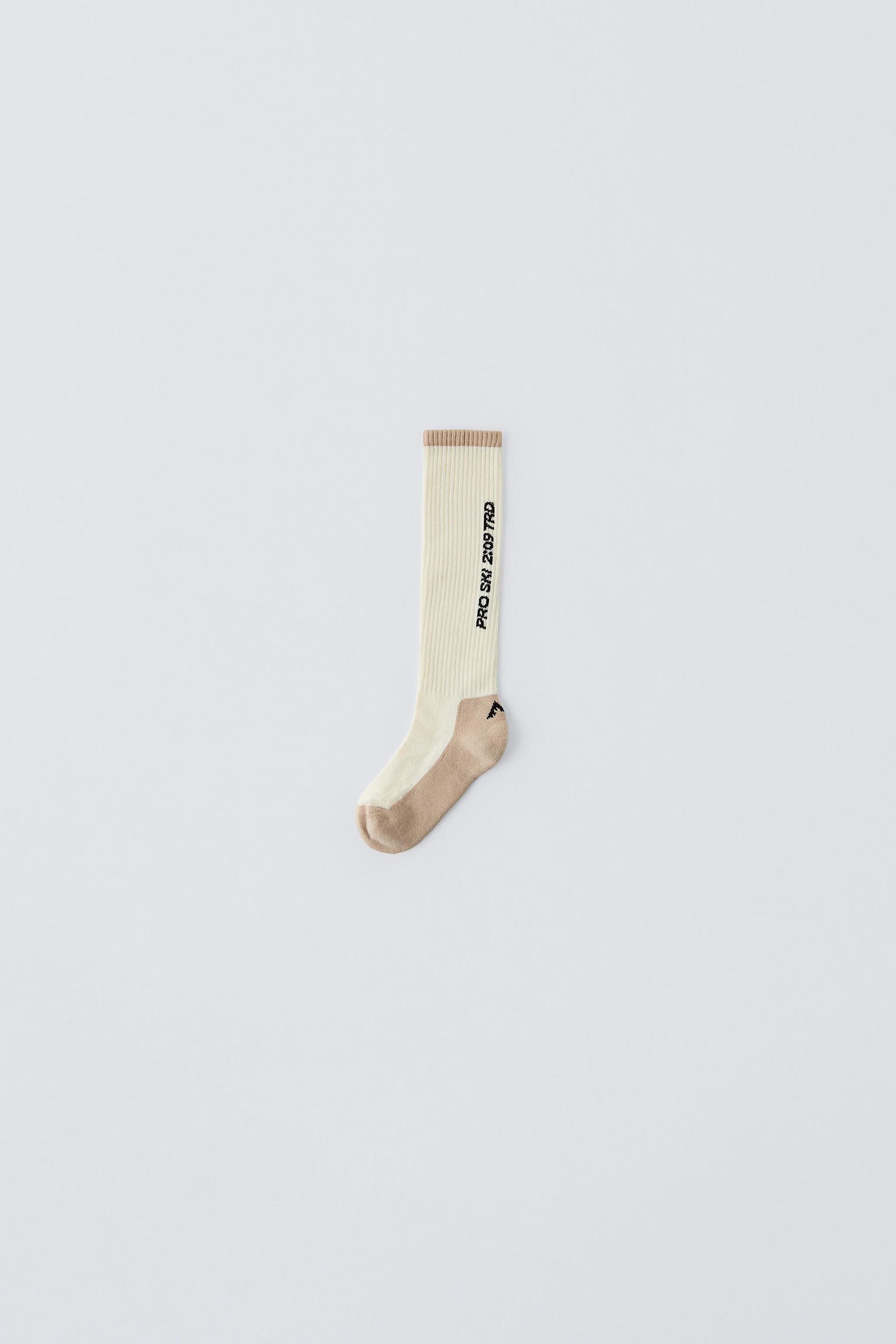 THERMAL SOCKS SKI COLLECTION by ZARA