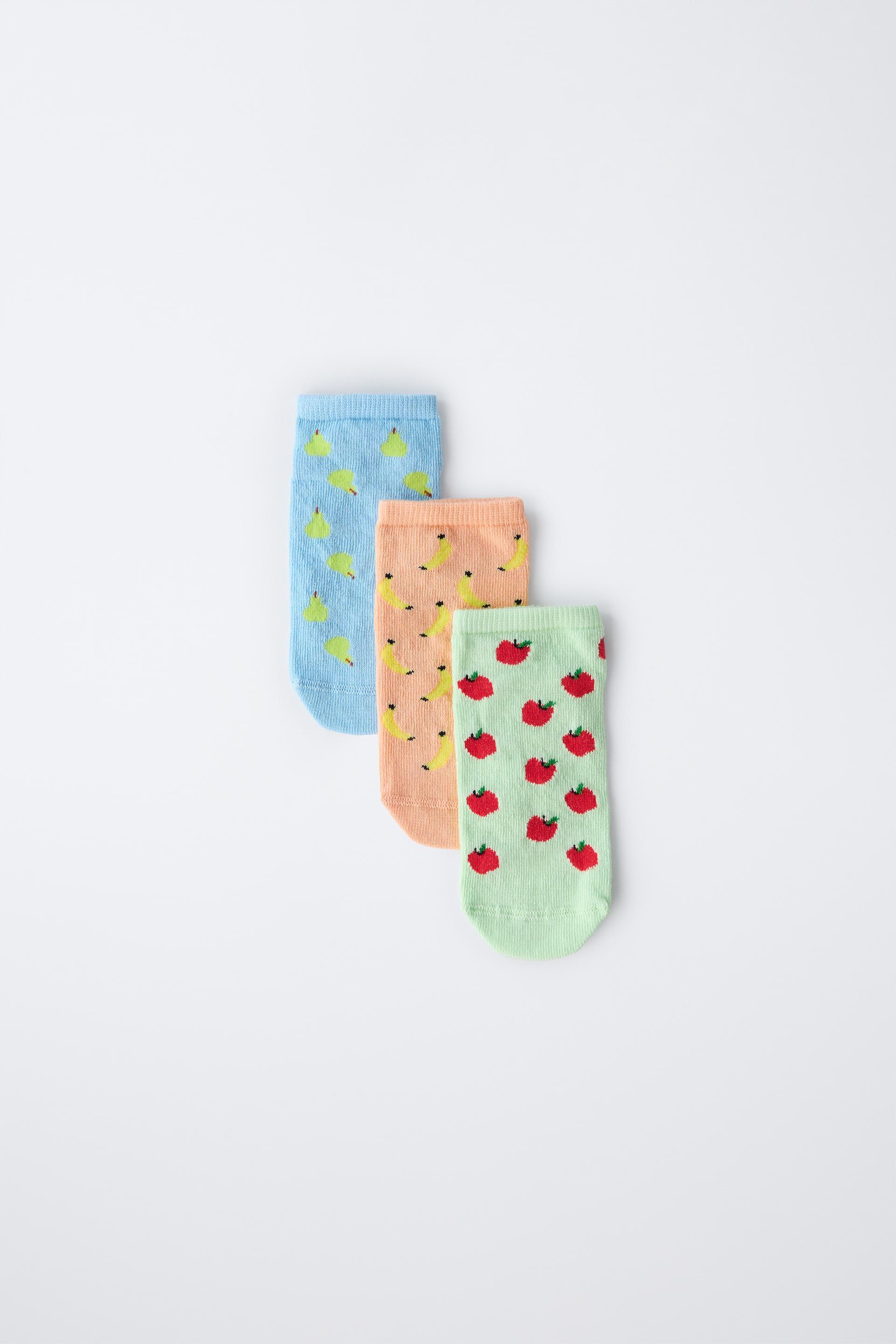 THREE-PACK OF FRUIT SHORT SOCKS by ZARA