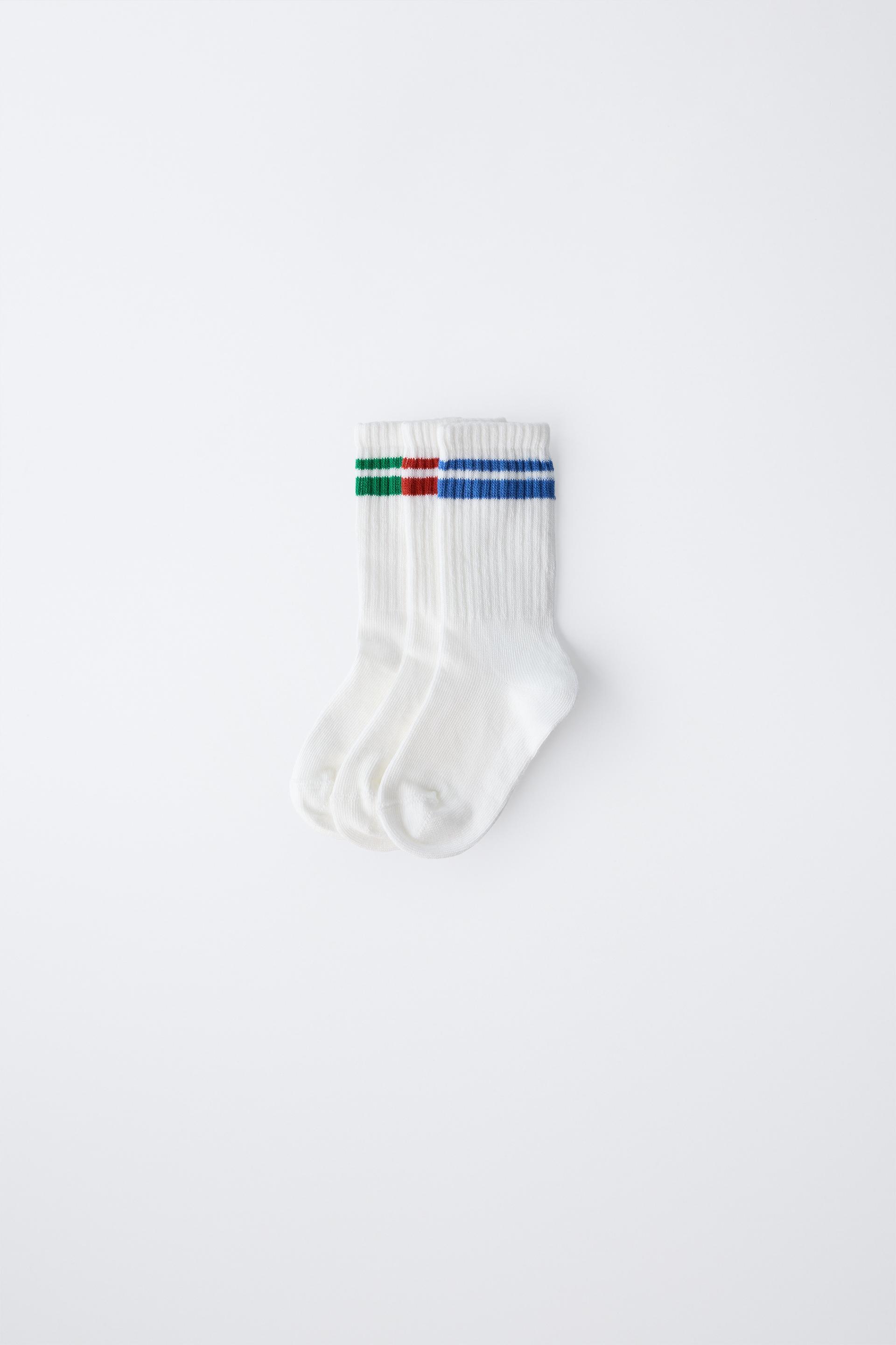 THREE-PACK OF MEDIUM SPORT STRIPED SOCKS by ZARA