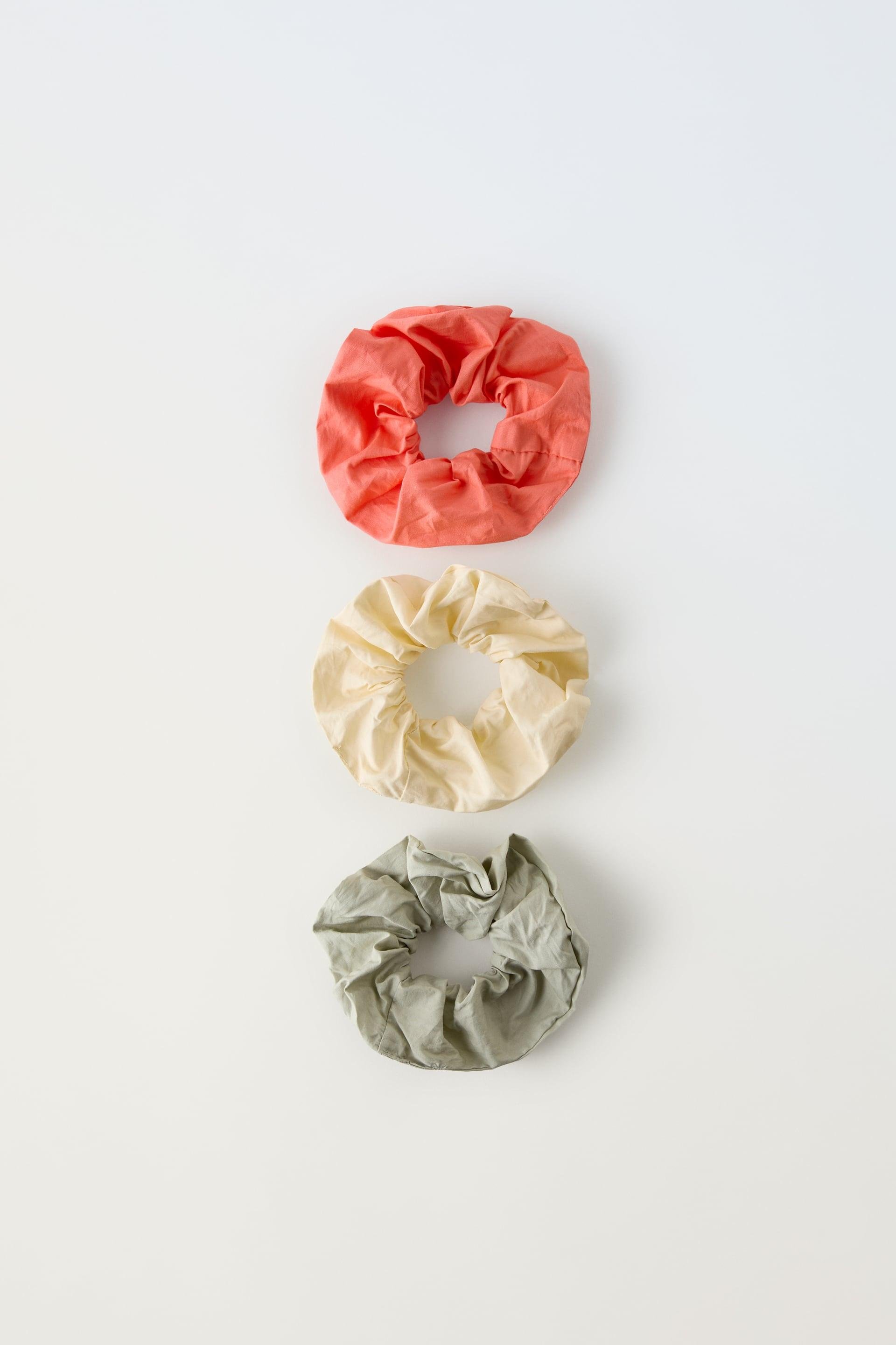 THREE-PACK OF TECHNICAL SCRUNCHIES by ZARA