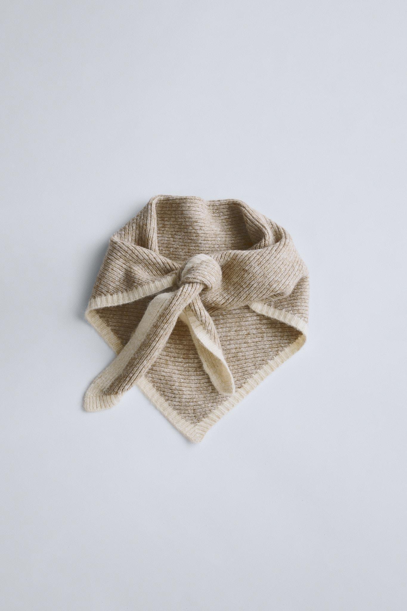 TIMELESZ - PIPING KERCHIEF by ZARA