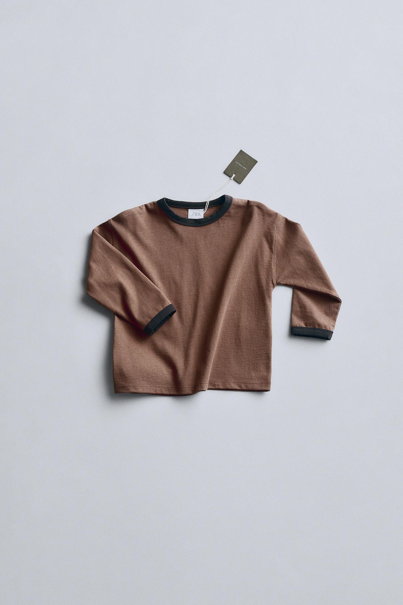 TIMELESZ – T-SHIRT WITH CONTRASTING PIPING by ZARA