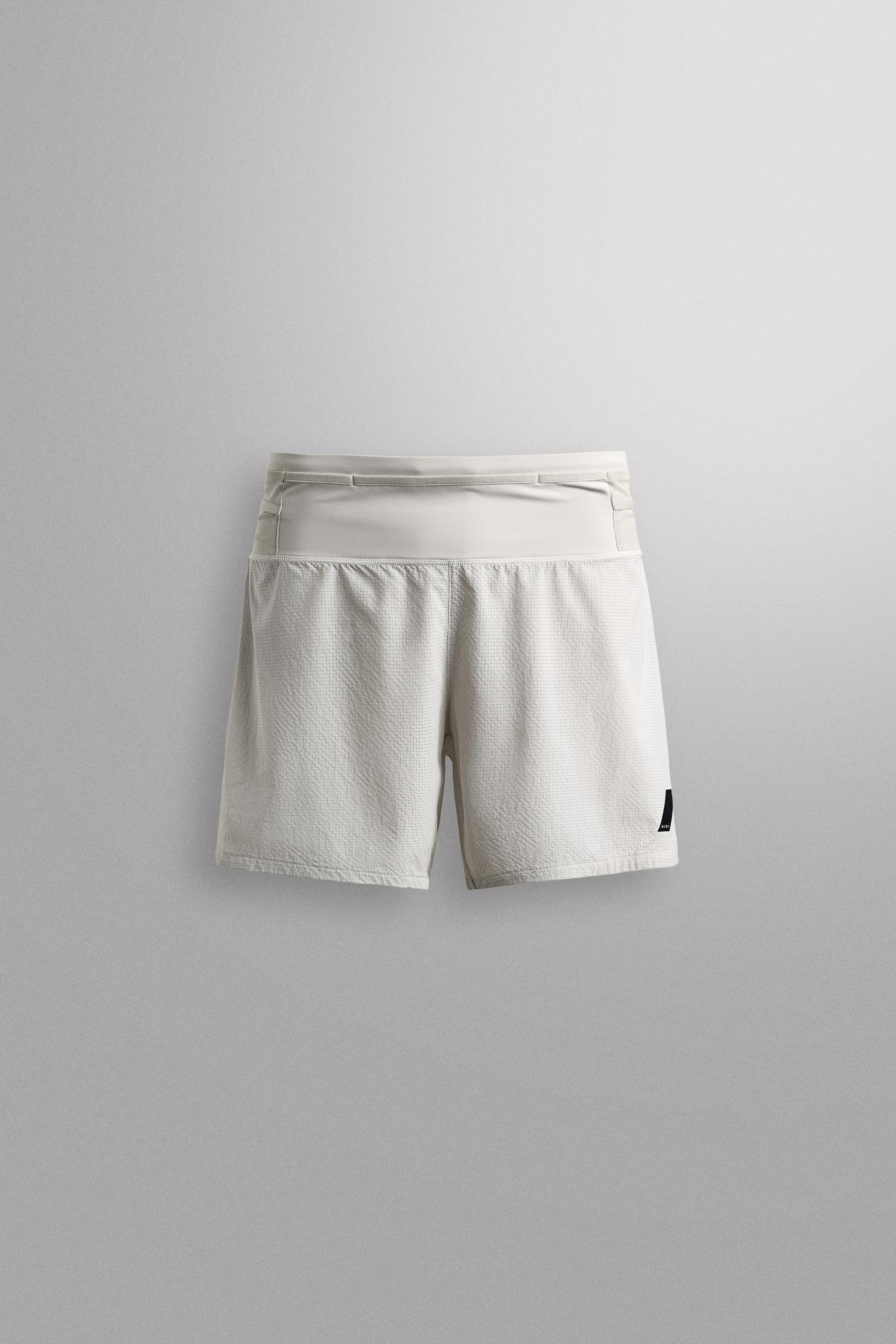 TRAIL RUNNING SHORTS 7" by ZARA
