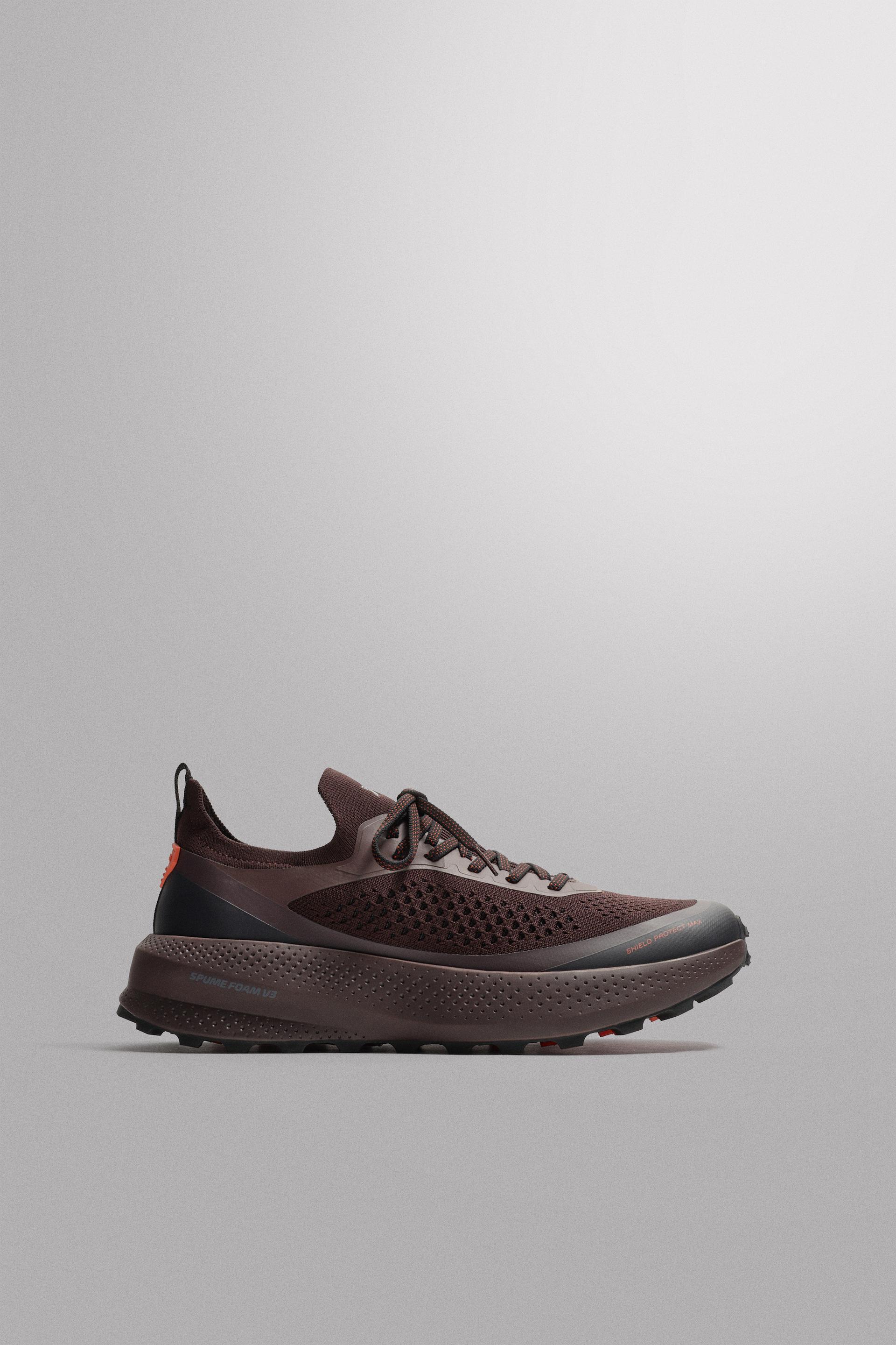 TRAIL RUNNING SNEAKERS by ZARA