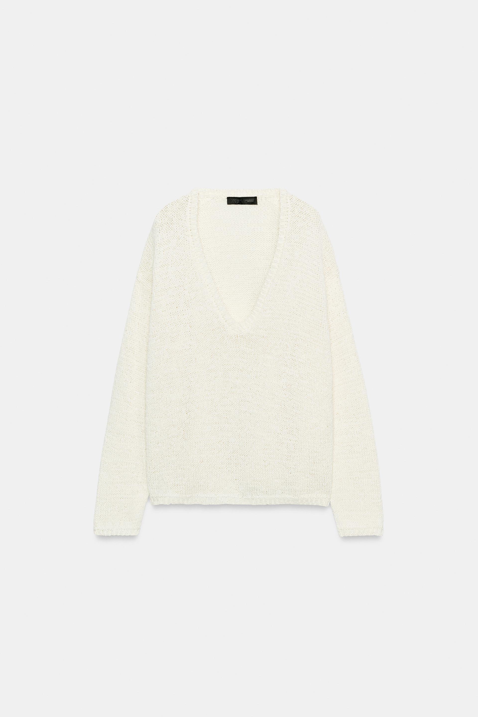 V-NECK KNIT JUMPER by ZARA