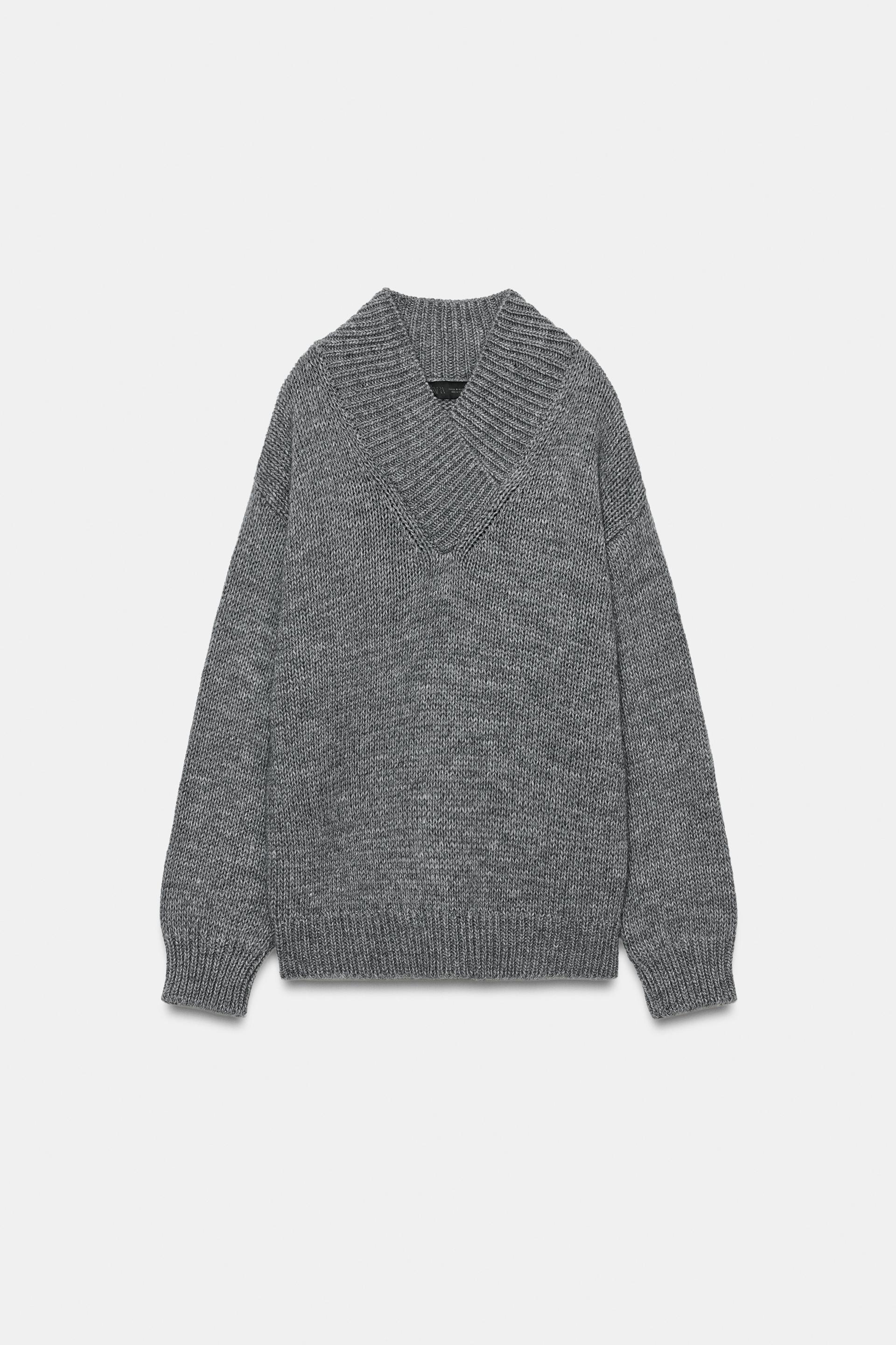 V-NECK KNIT SWEATER by ZARA