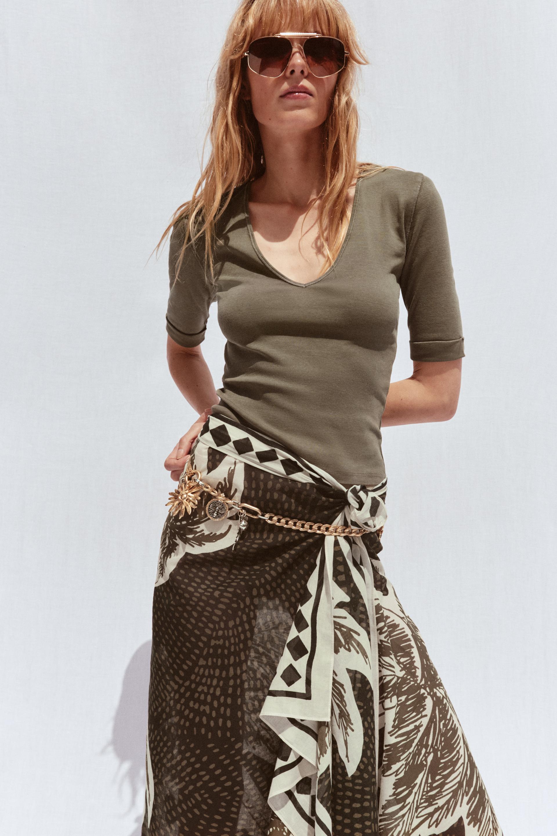 WASHED COTTON T-SHIRT by ZARA