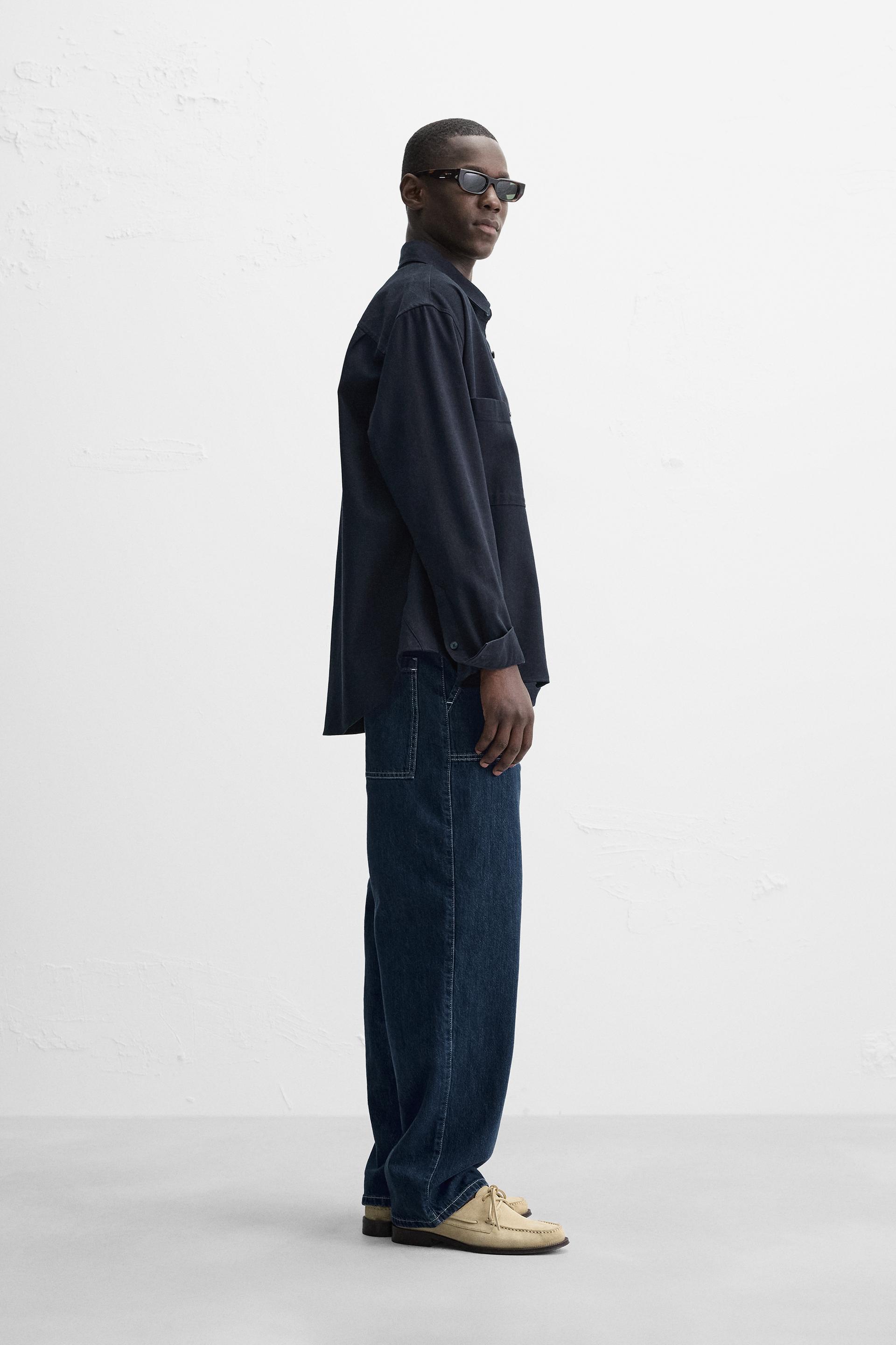 WIDE FIT TOPSTITCHED JEANS by ZARA