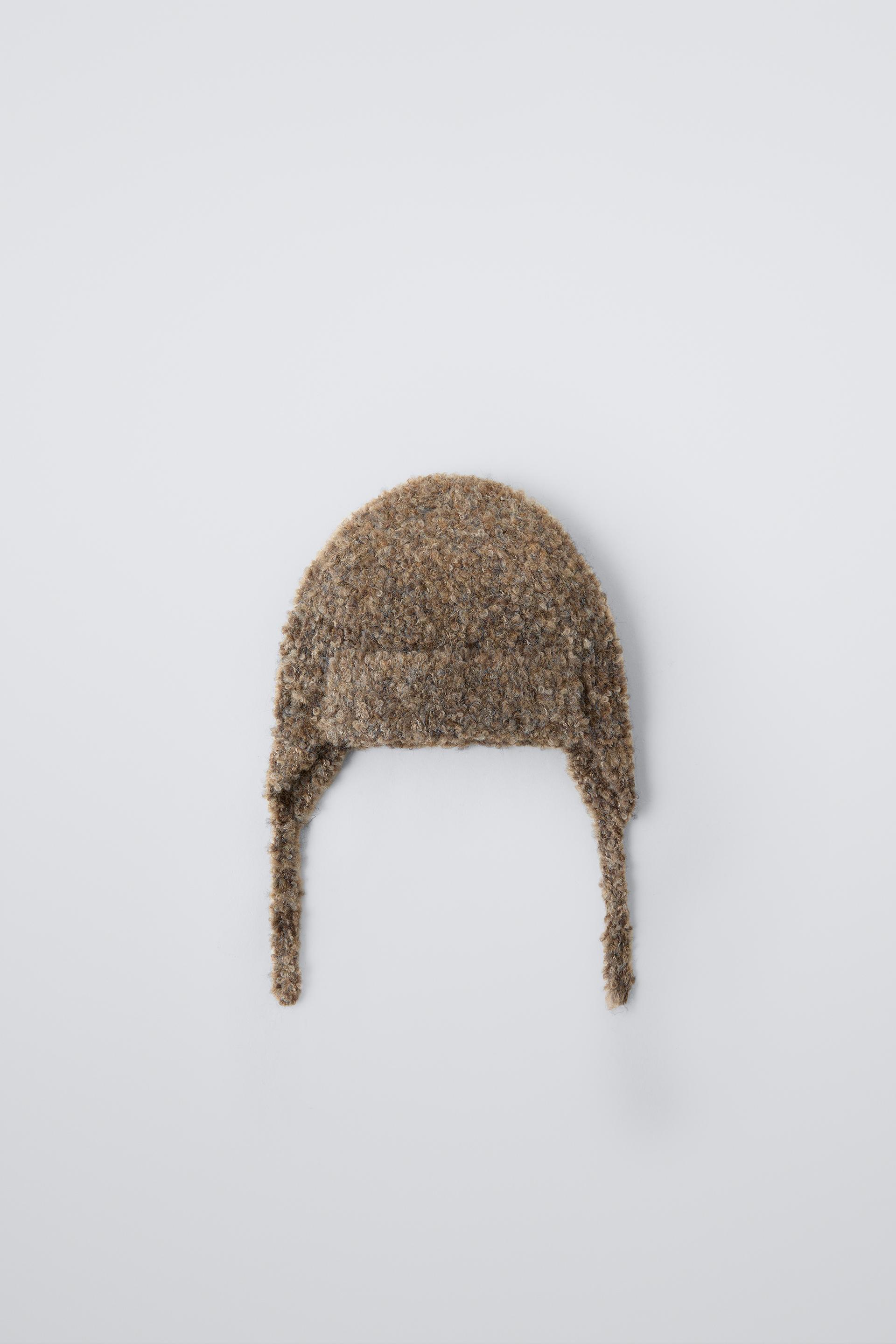 WOOL BLEND EAR FLAT HAT by ZARA