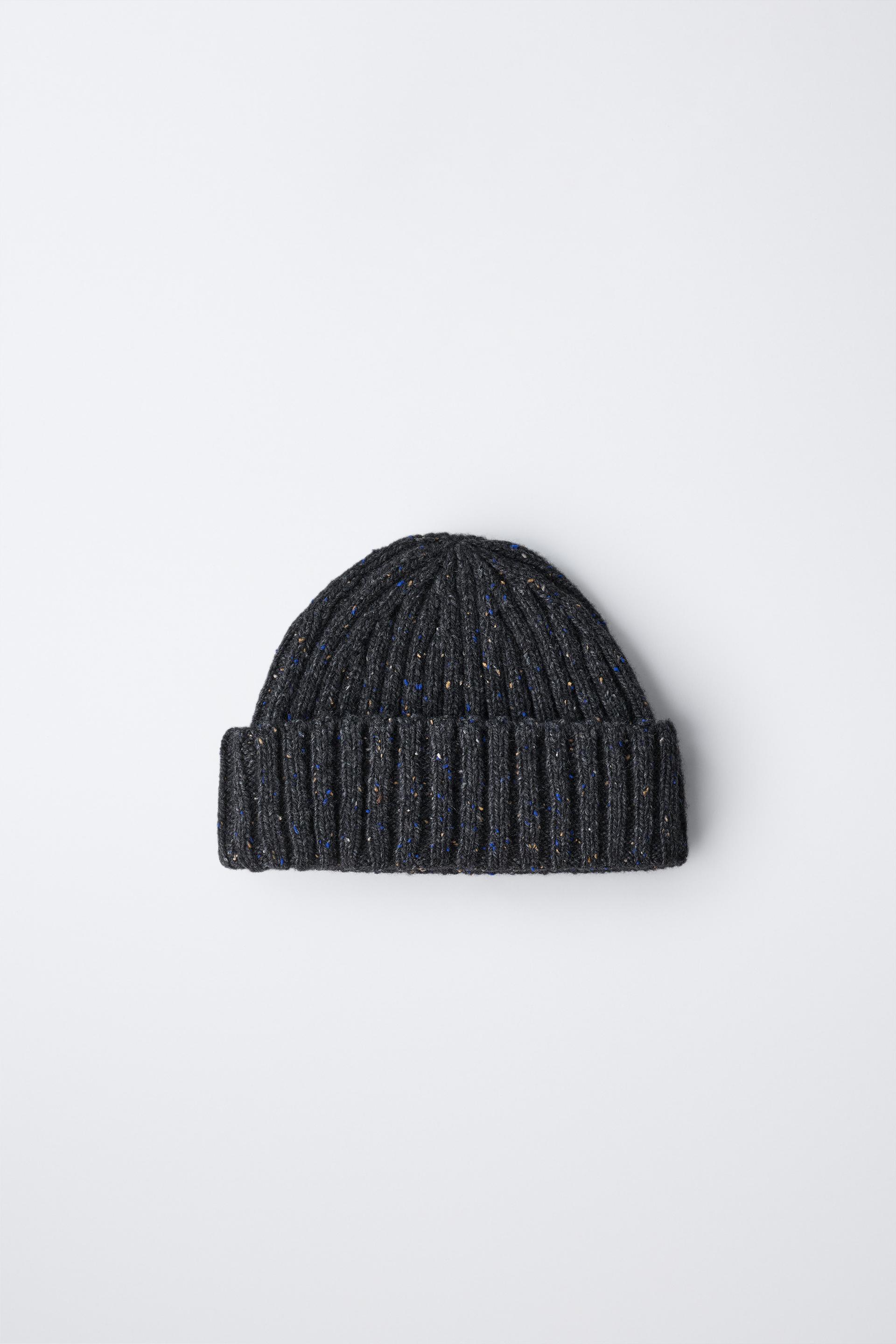 WOOL BOTONATO HAT by ZARA