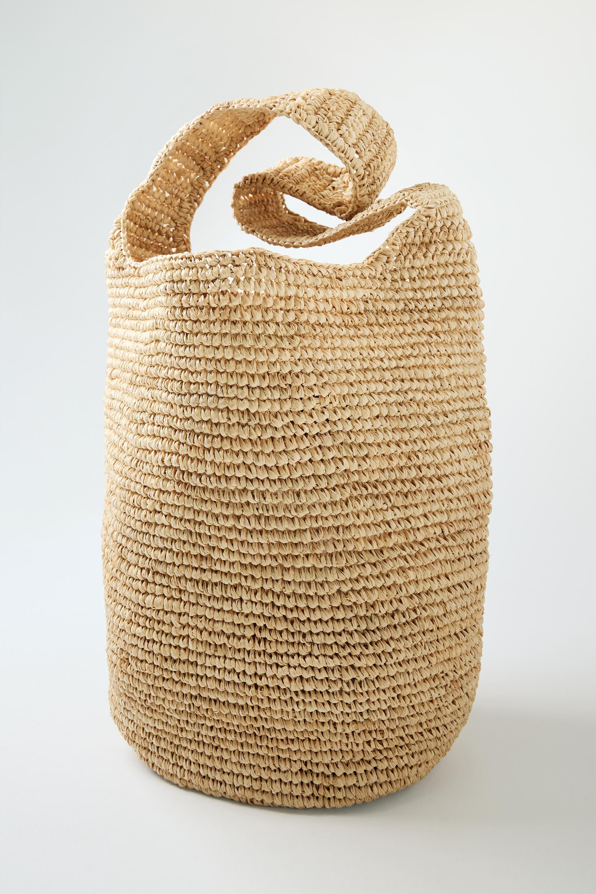 WOVEN SHOULDER BAGS by ZARA