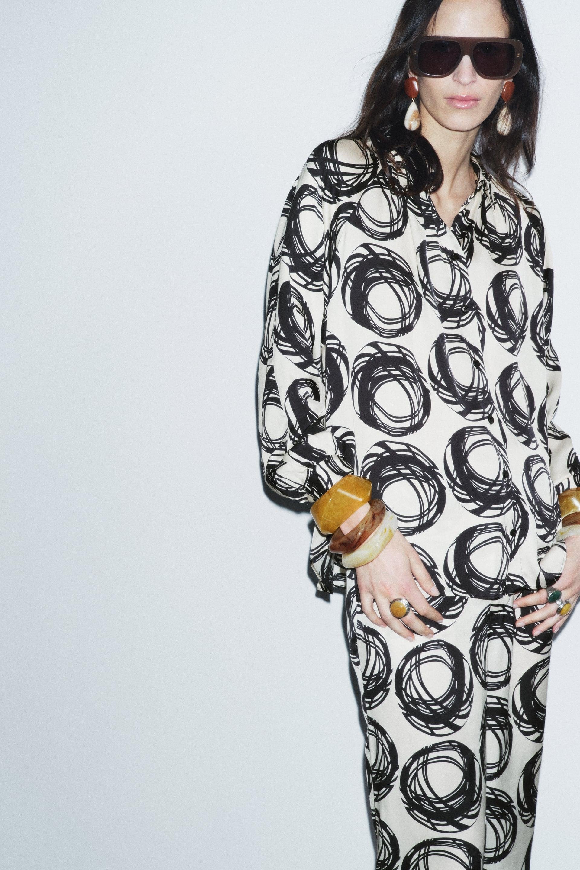 ZW COLLECTION PRINTED BLOUSE by ZARA