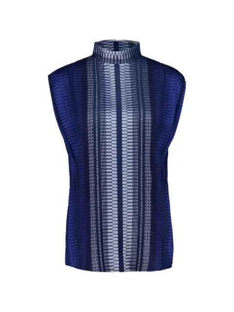 open-back blouse by ZEUS+DIONE