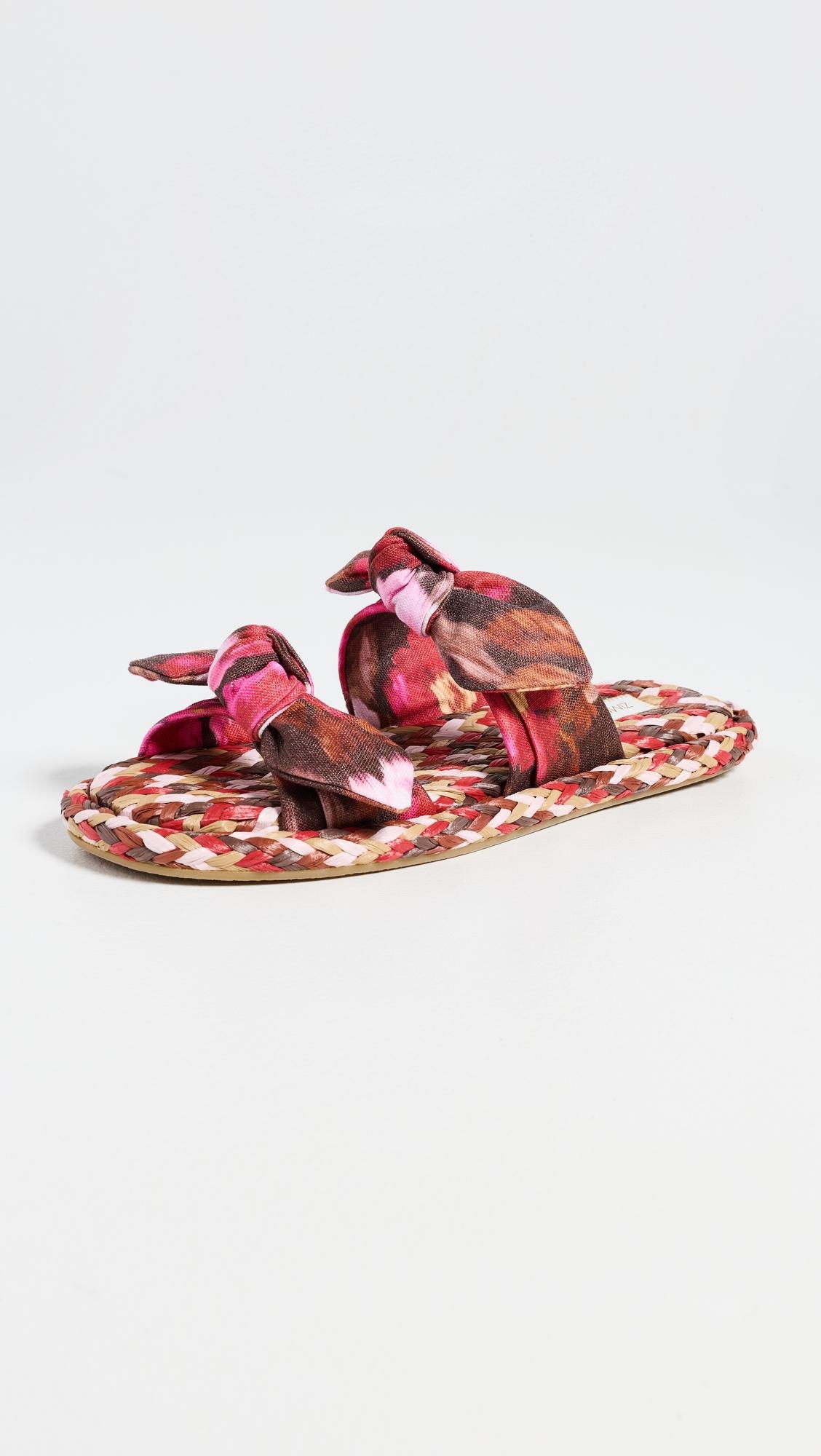 Carousel Slides by ZIMMERMANN